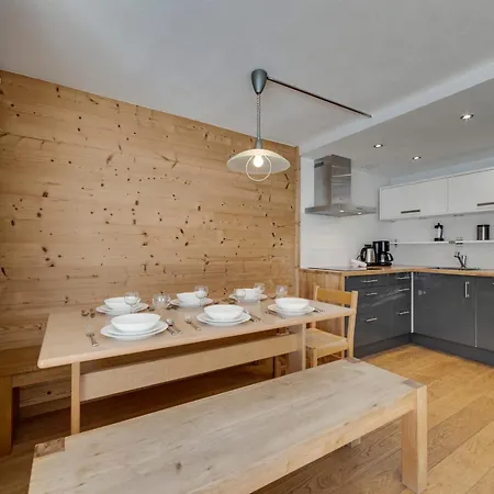 Apartment Superbe Au Coeur De Tignes, 4 Pieces, 6 Personnes, Pieds Des Pistes, Balcon, Wifi Inclus - Fr-1-641-46